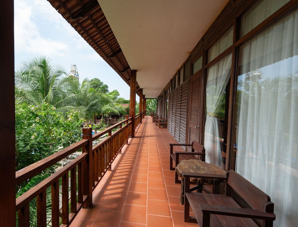 Phu Quoc Bambusa Resort Superior Room, Garden View 6