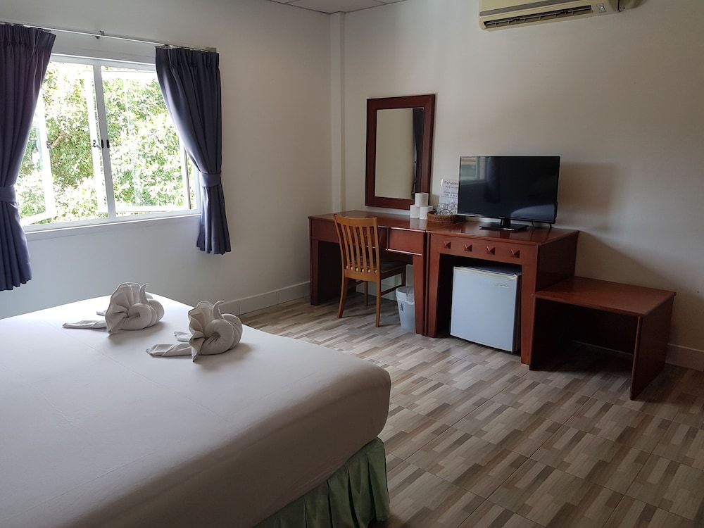 undefined Welcome Inn Hotel Karon Beach 7