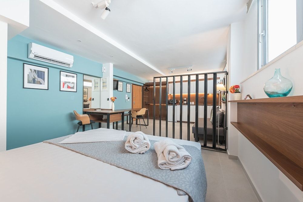 undefined Phaedra, Hideaway Suite Near Acropolis By CloudKeys 9