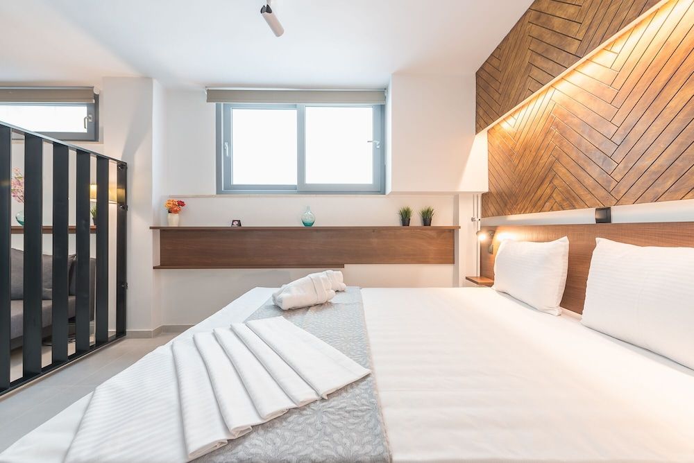 undefined Phaedra, Hideaway Suite Near Acropolis By CloudKeys 8