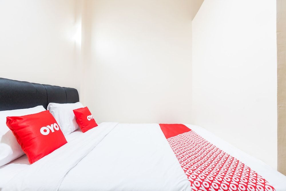 undefined OYO 1435 Residence 446 6