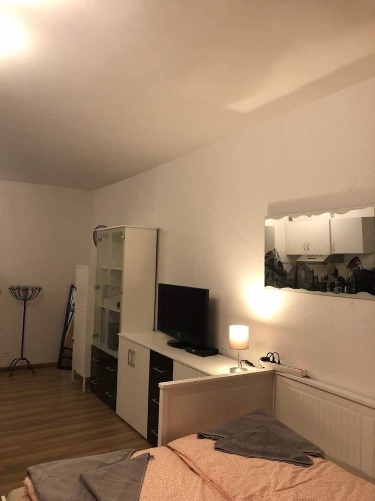 Friesenwall Centrum 5 min to Mainstation Studio (3, incl. 30 EUR Cleaning Fee) 30