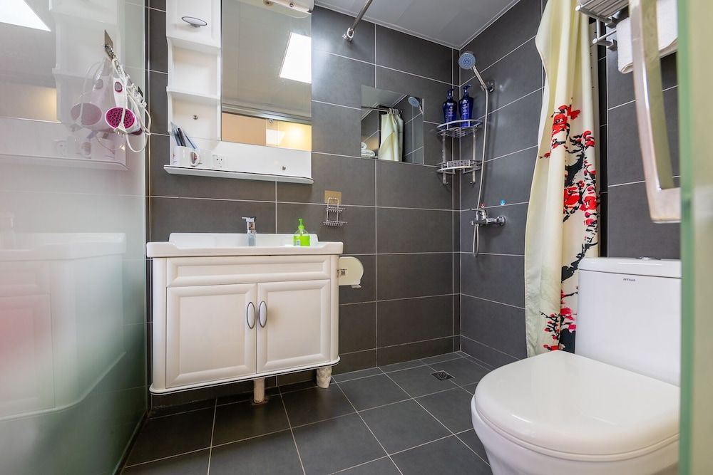 The Sidihome Service Apartment (Saintland Shop) Family Quadruple Room 14