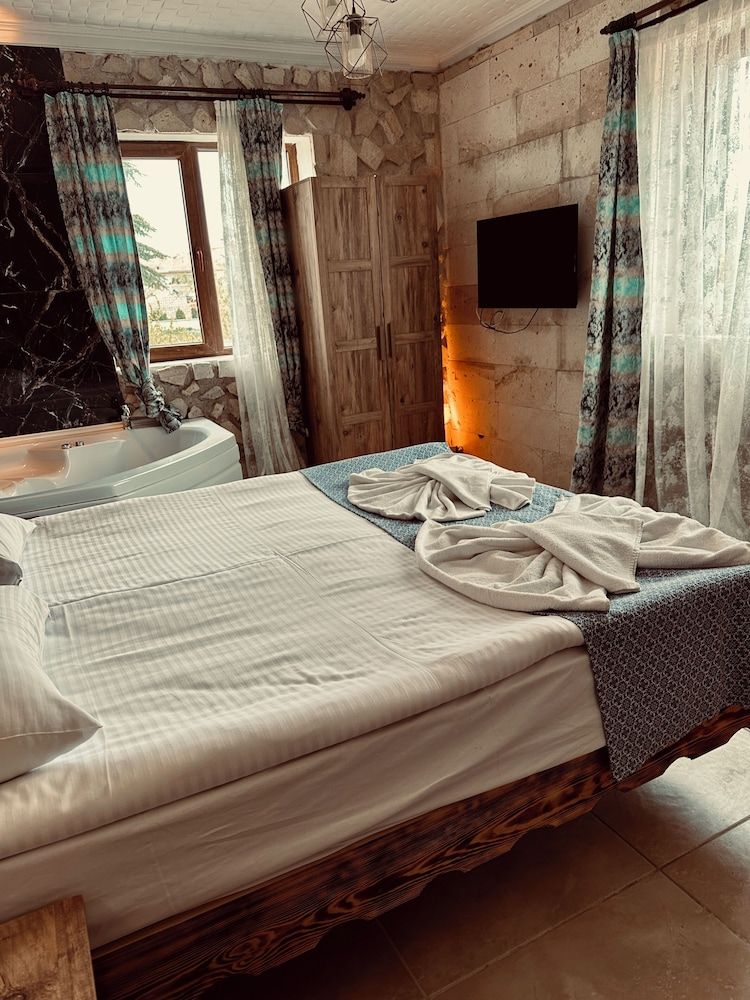 undefined Aysultan Stone House 9