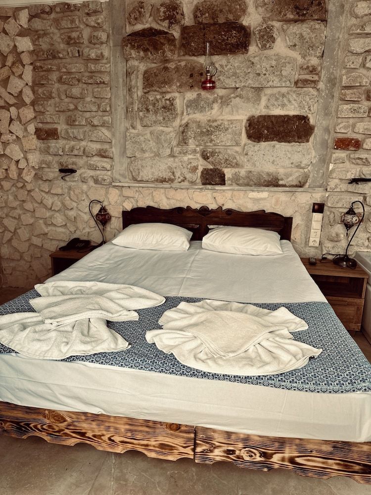 undefined Aysultan Stone House 10