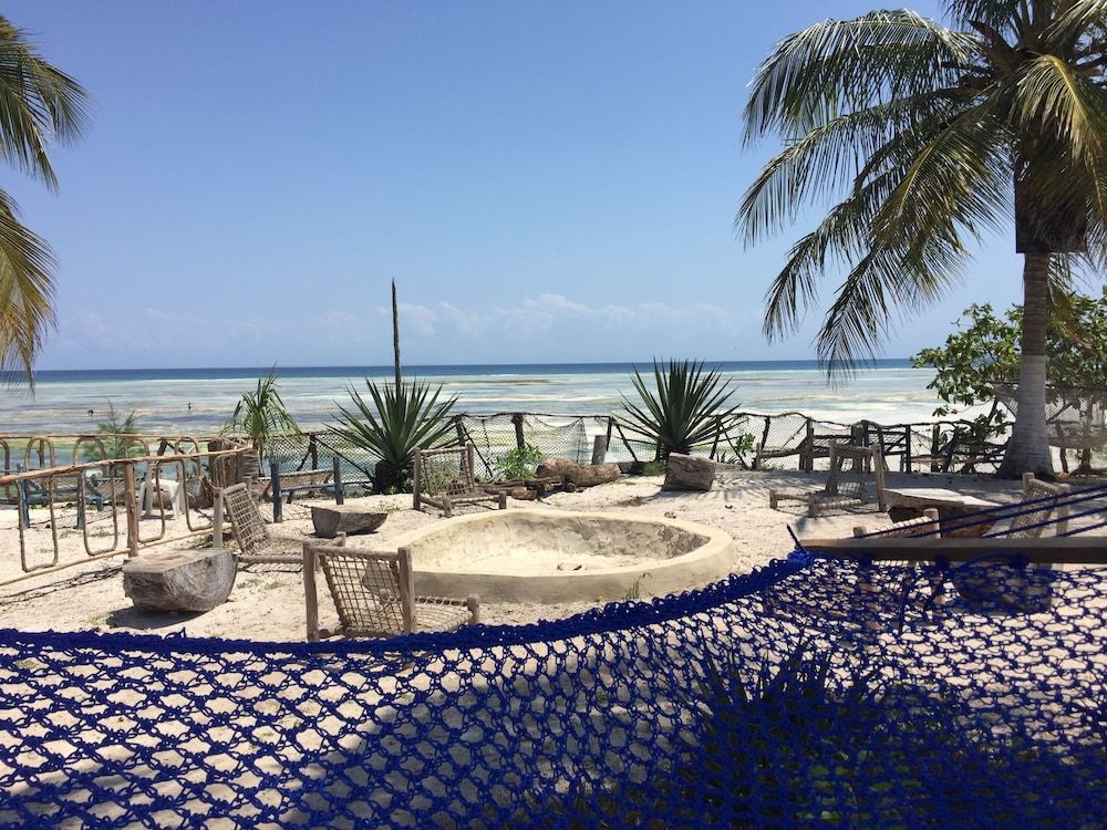 undefined JCB resort 7