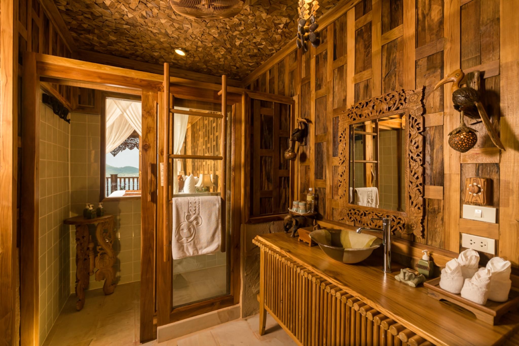 Supreme Deluxe Bay View with Free THB 2,000 Net Resort Credit per Night