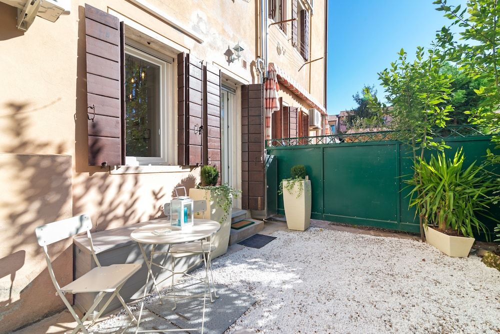 Garden Mini Flat Specola Apartment, 1 Bedroom 13