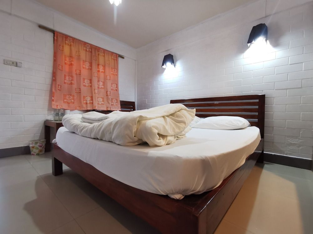 Baan Lanna Resort Standard Double Room 6