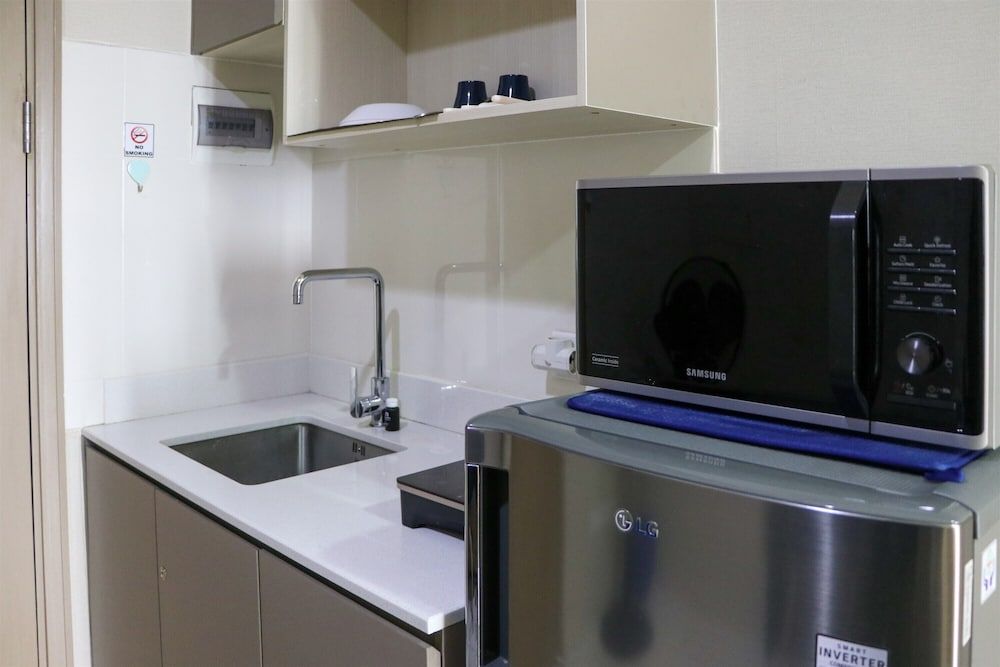 undefined Minimalist and Comfort 1BR at Gold Coast Apartment 7