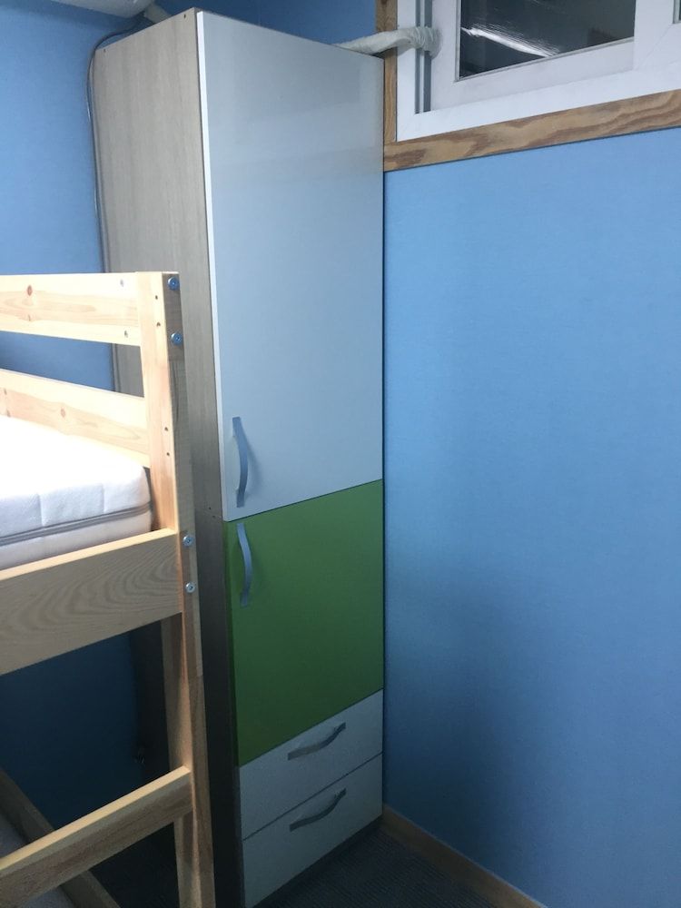 The Core Albergue - Hostel Comfort Twin Room, Women only (Contact hotel for check-in process) 8