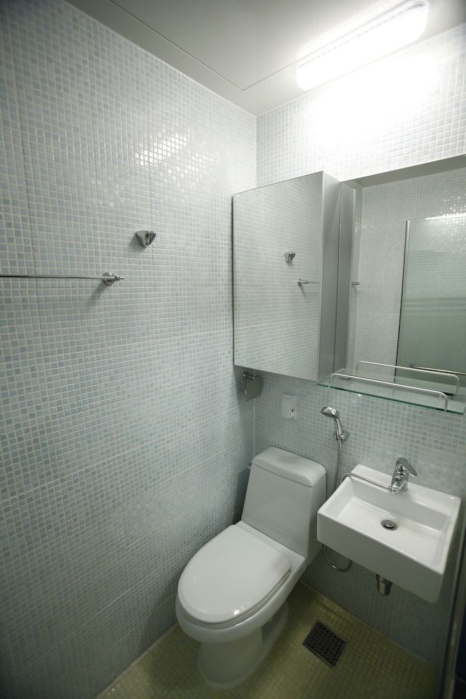 The Core Albergue - Hostel Standard Single Room, Women only (Contact hotel for check-in process) 5