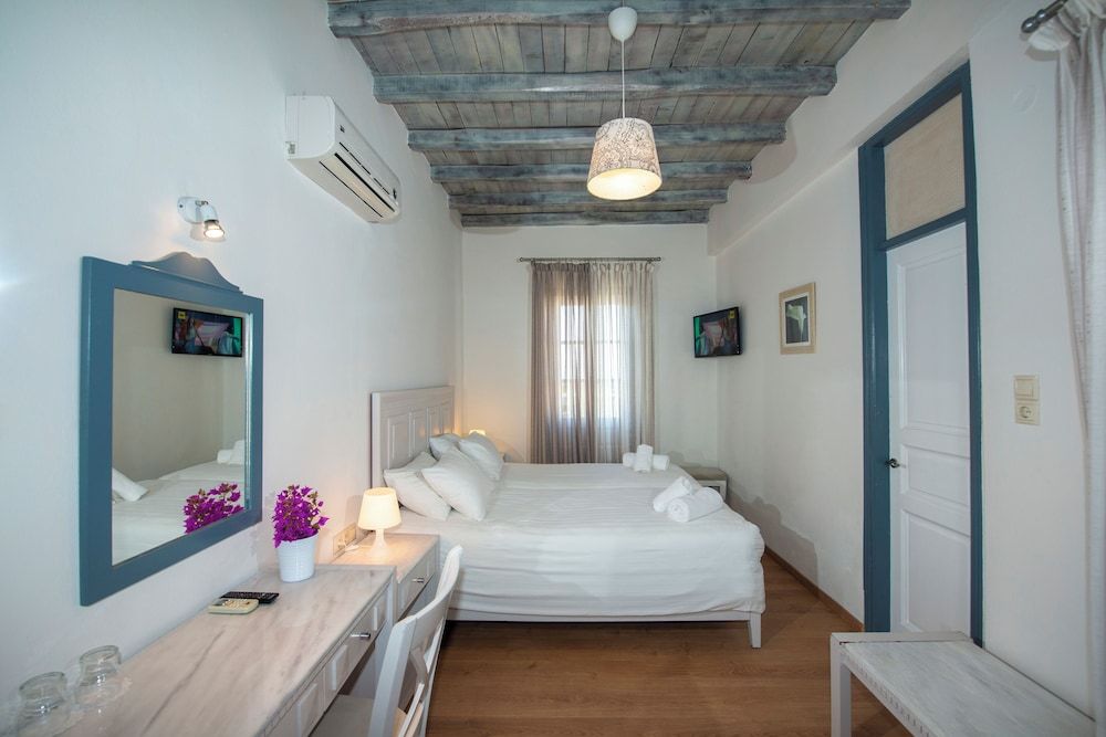 undefined Olia Hotel 2