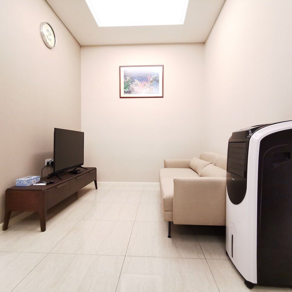 Dorsett Residences Sri Hartamas Luxury Suite 16