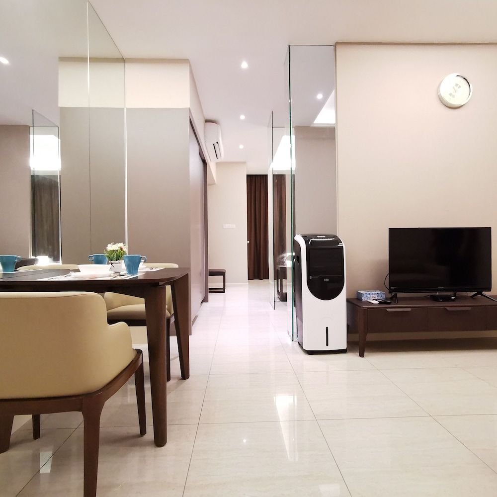 Dorsett Residences Sri Hartamas Luxury Suite 17