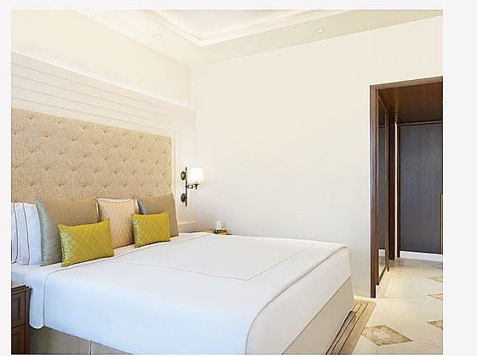 Taj Ganges, Varanasi Superior Room City View King Bed 2