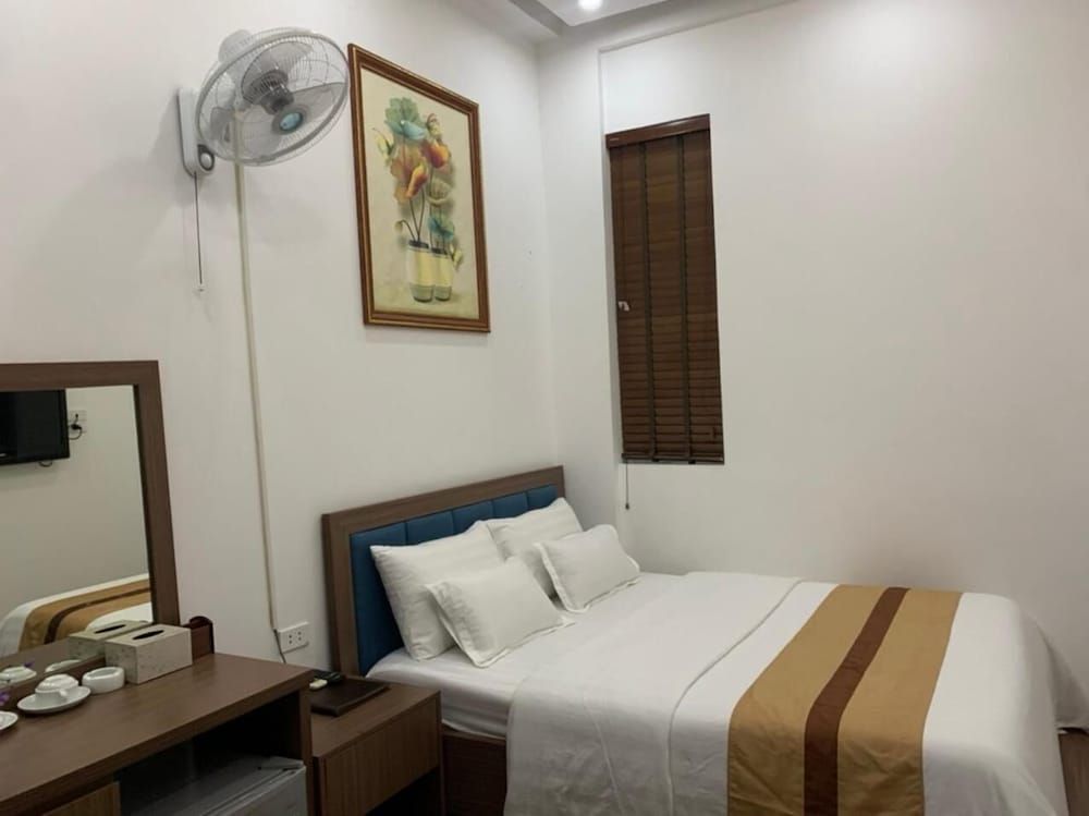 undefined Duc Long Hotel 10