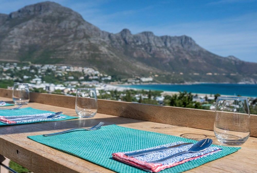 undefined Hout & About Guest House 8