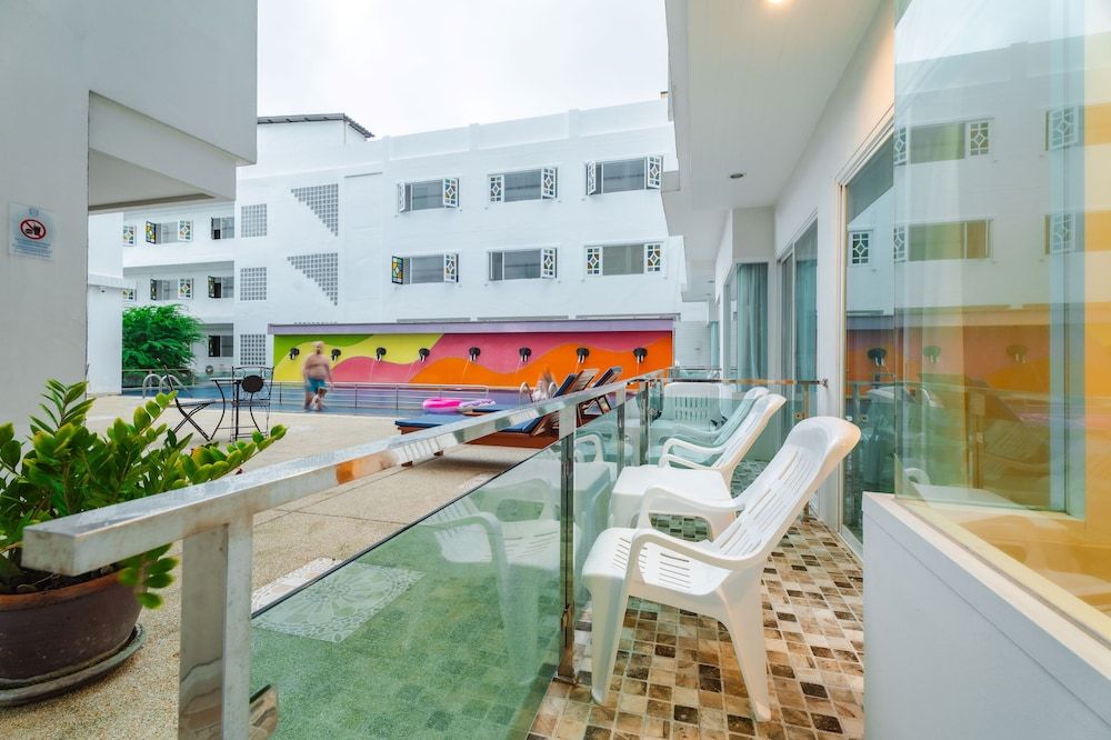 undefined Baumancasa Beach Resort 8