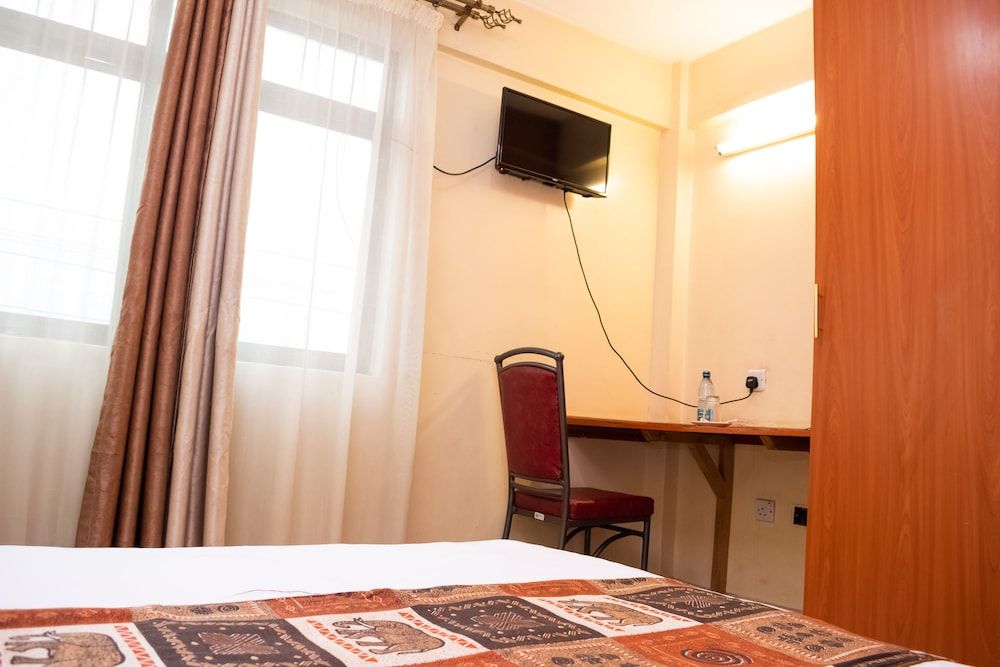 undefined Ngara Riverside Hotel 5