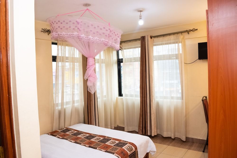 undefined Ngara Riverside Hotel 7