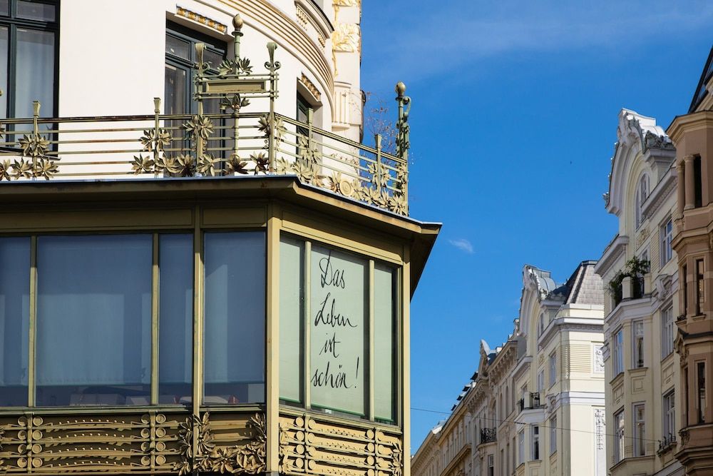 undefined Vienna Westside Apartments 7