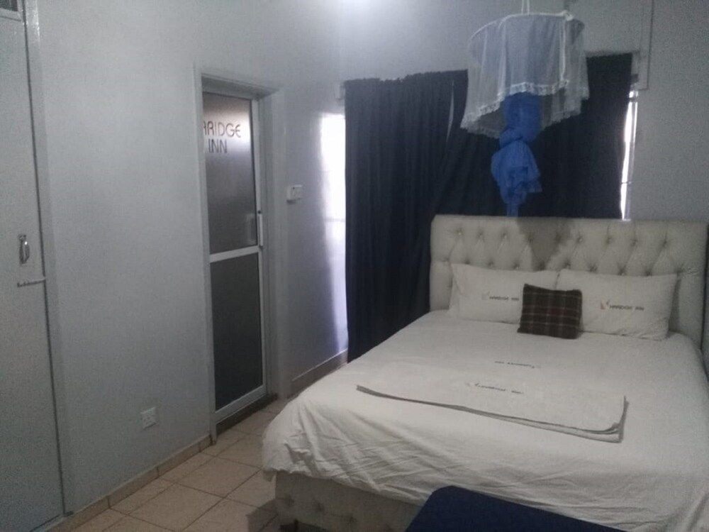 undefined Haridge Inn 7