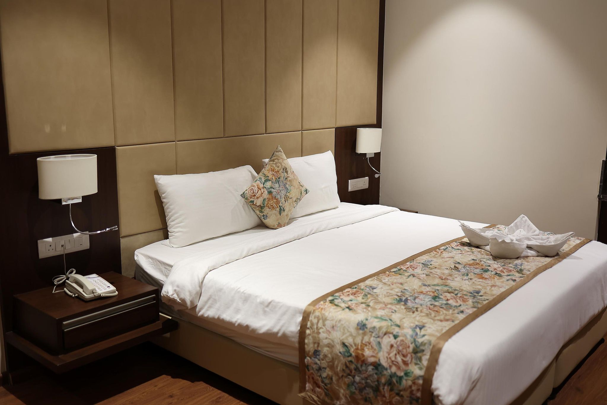 Pride Hotel Bhopal Standard King Room 3