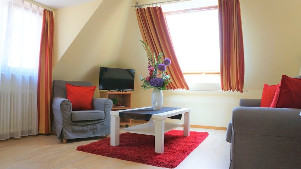 undefined Hotel Bischoff 9