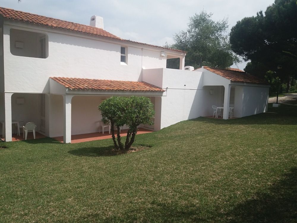 undefined Aldeia da Falésia