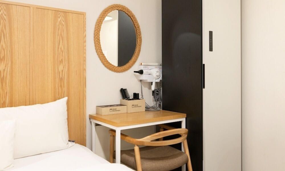 Cheongju Hotel Dictionary Studio 10