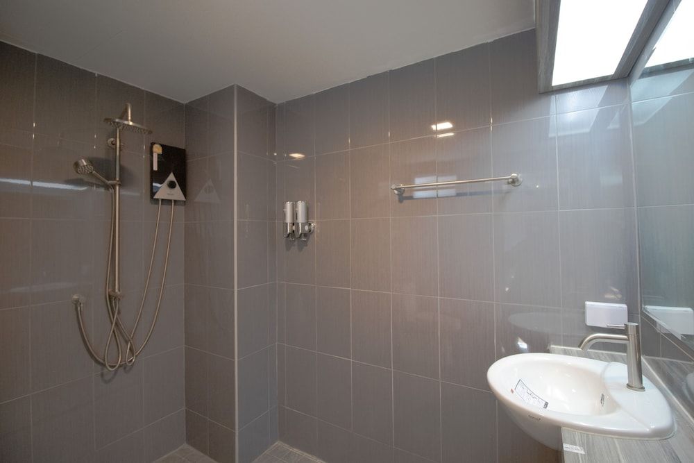 Rabbit Hotel Phimai Superior Twin Room 5