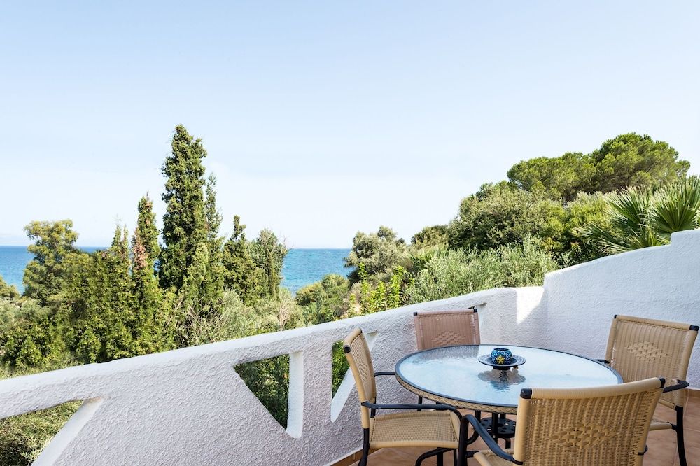Koroni Village Apartment, Sea View 8
