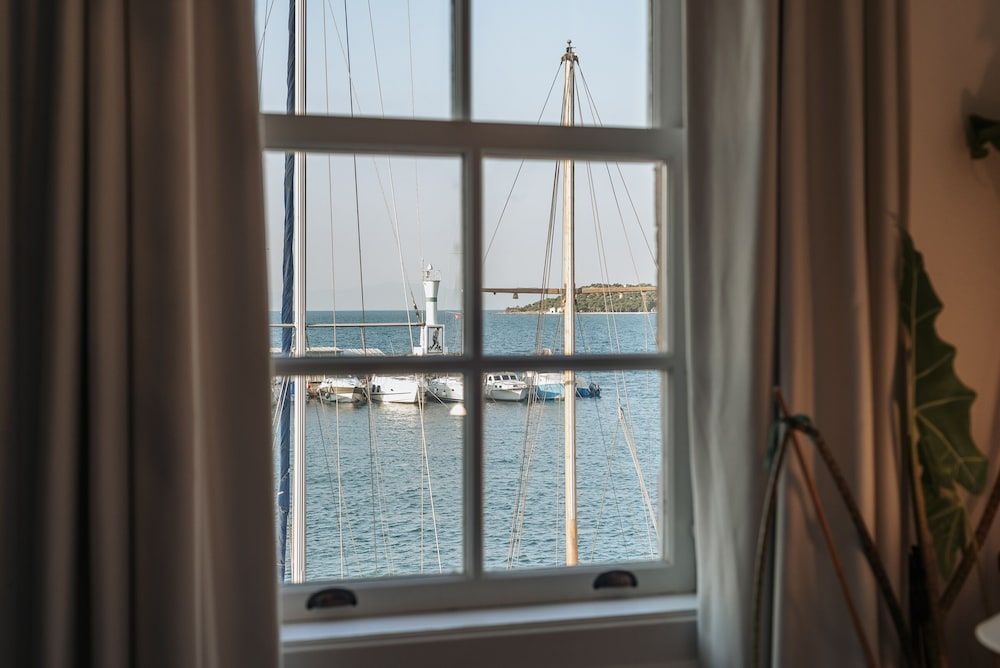 Gumruk Otel Urla Deluxe Double Room