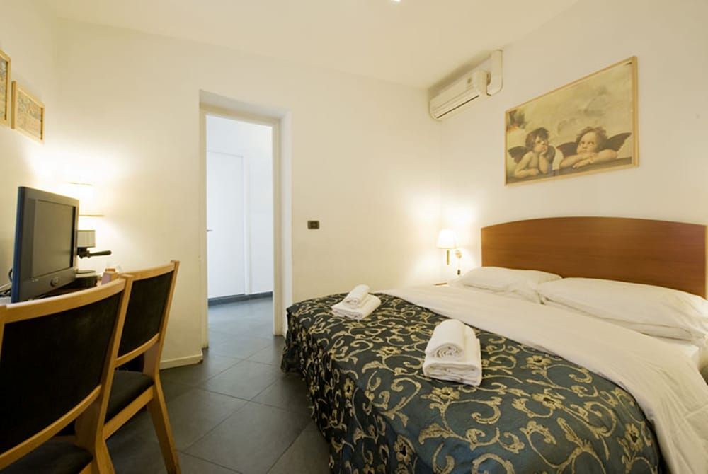 B&B Ventisei Scalini a Trastevere Standard Double or Twin Room 3