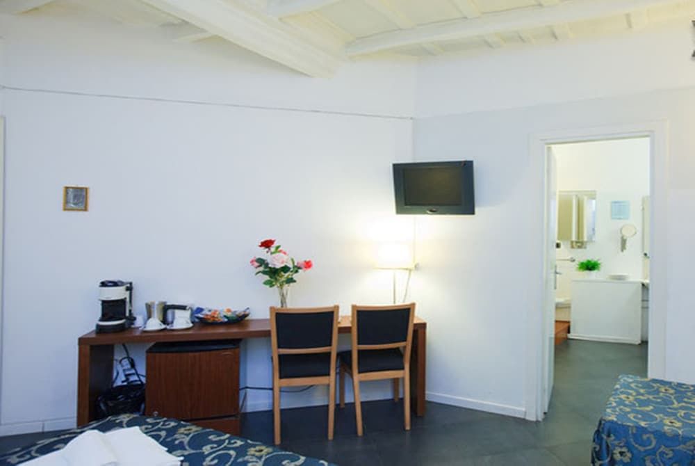 B&B Ventisei Scalini a Trastevere Standard Double or Twin Room 15