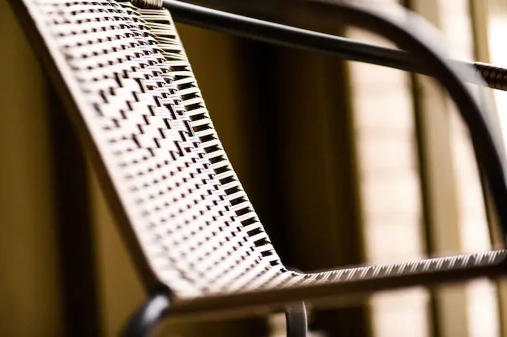 undefined Modern 2 Bedroom Flat City Centre with Parking/Balcony 10