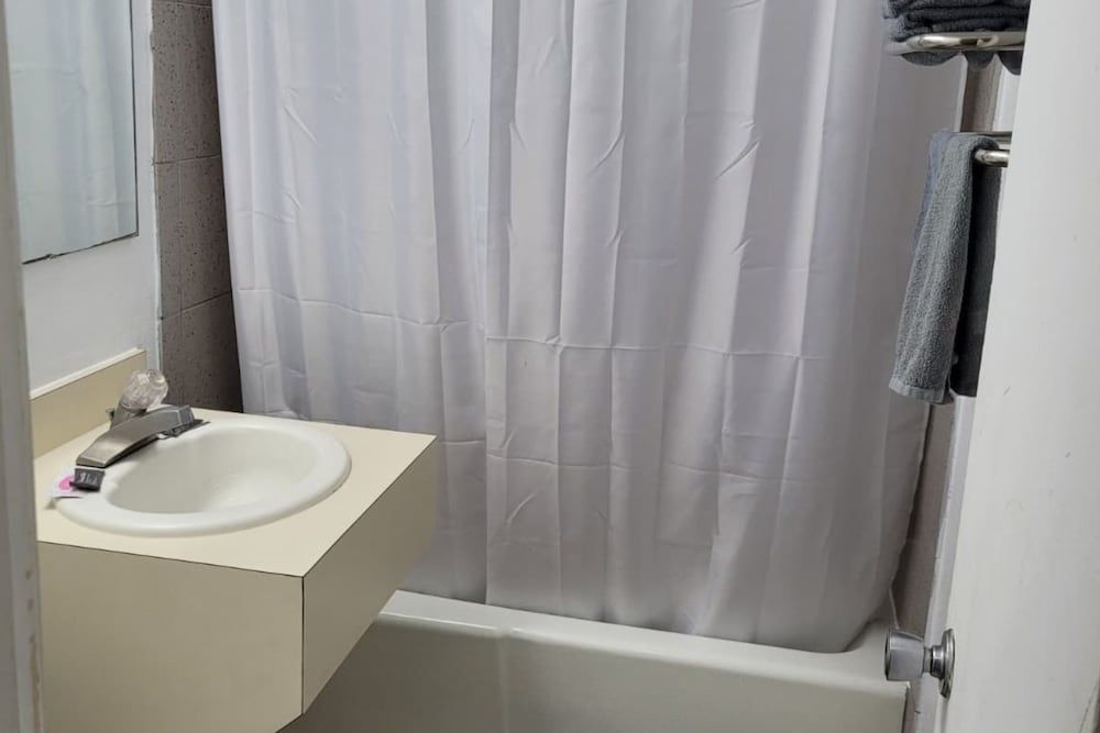 Coratel Inn & Suites by Jasper Hutchinson 1 King Suite With Sofa Non Smoking 4