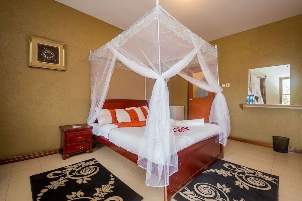 The Stand Leisure Hotel Deluxe Double Room 11