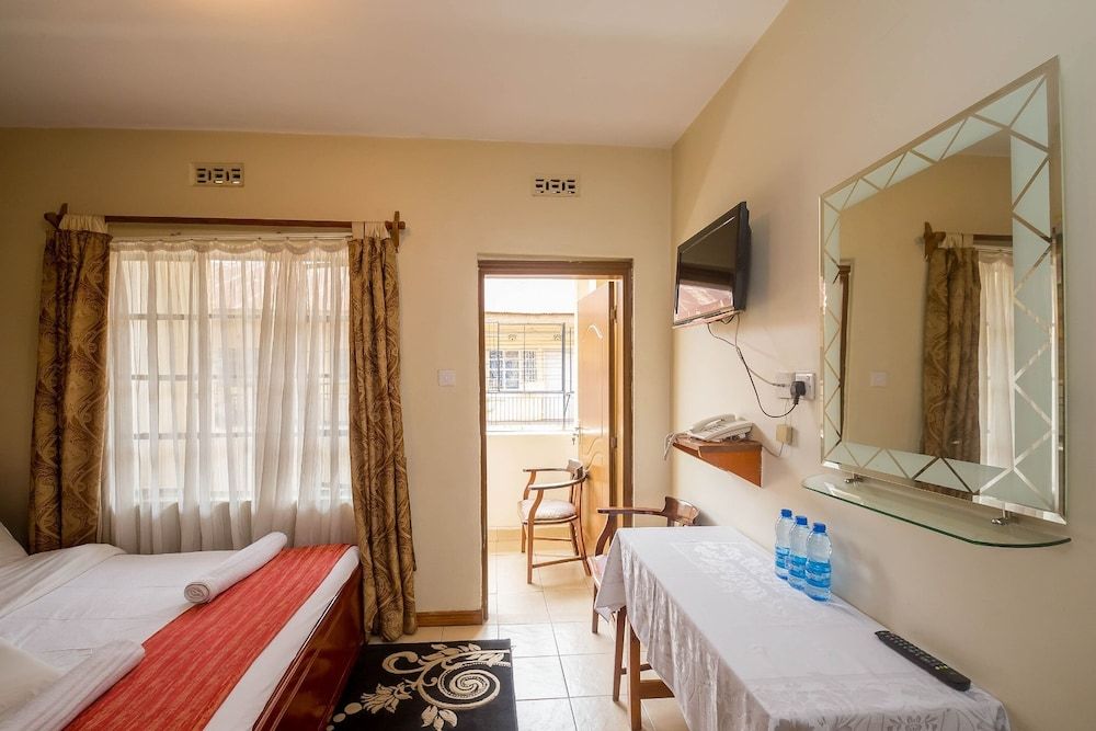 The Stand Leisure Hotel Deluxe Double Room 29