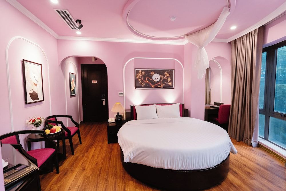 A&D Luxury Hotel Honeymoon Double Room 4