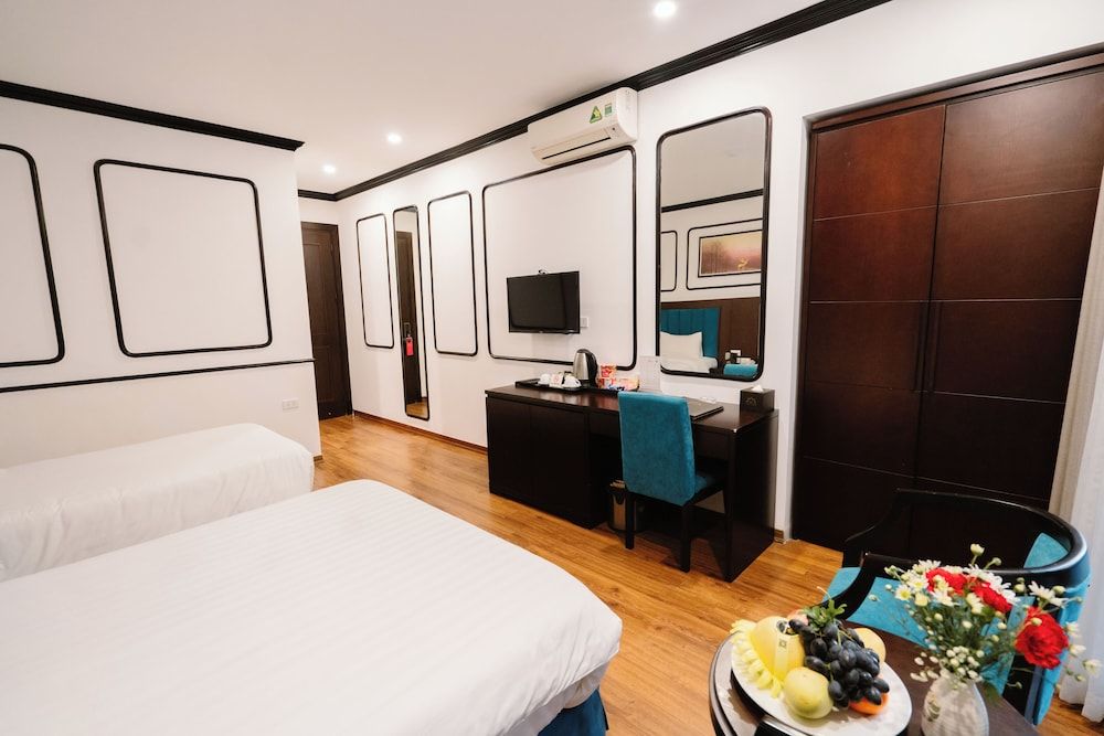 undefined A&D Luxury Hotel 8