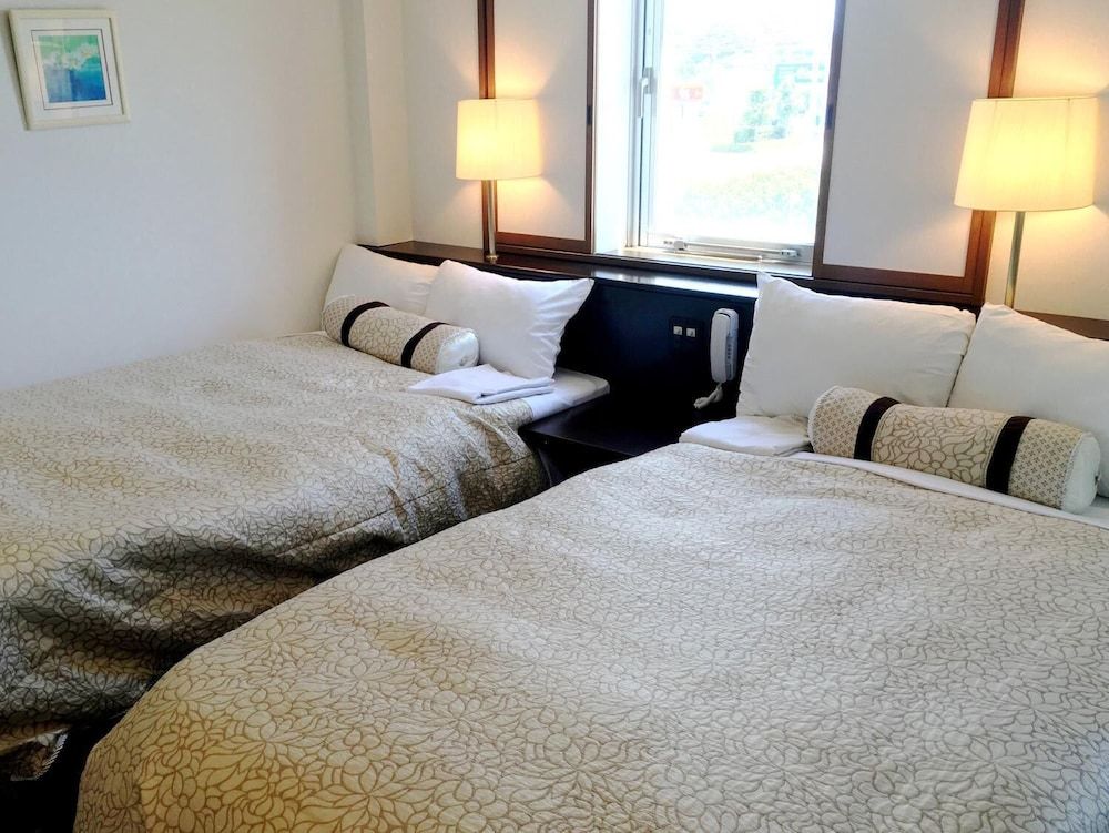 Economy Twin Room, 2 Twin Beds, Smoking