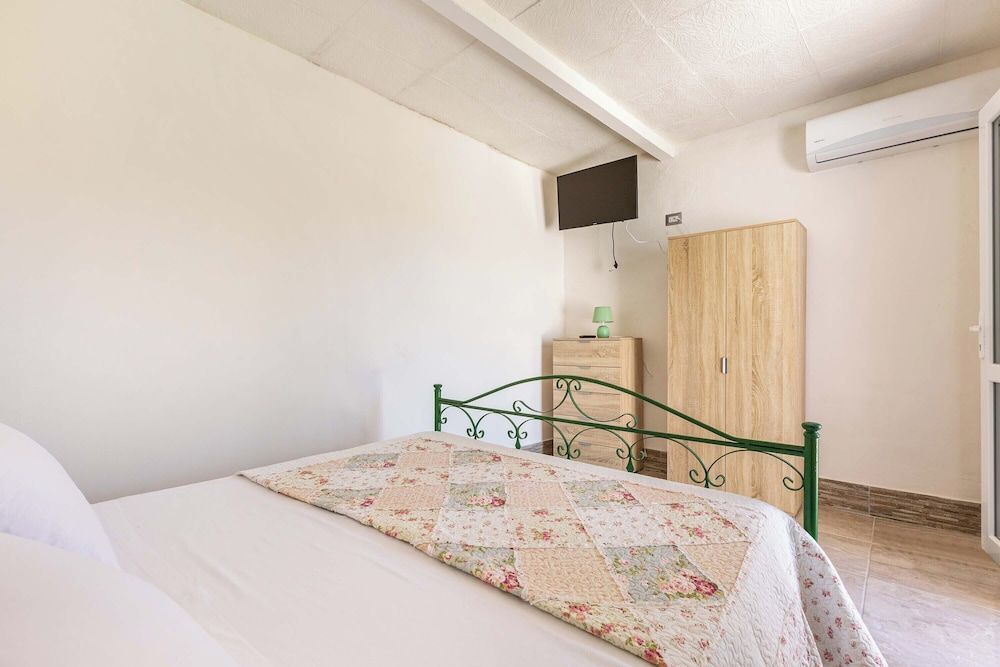 Standard House, 3 Bedrooms (1136)