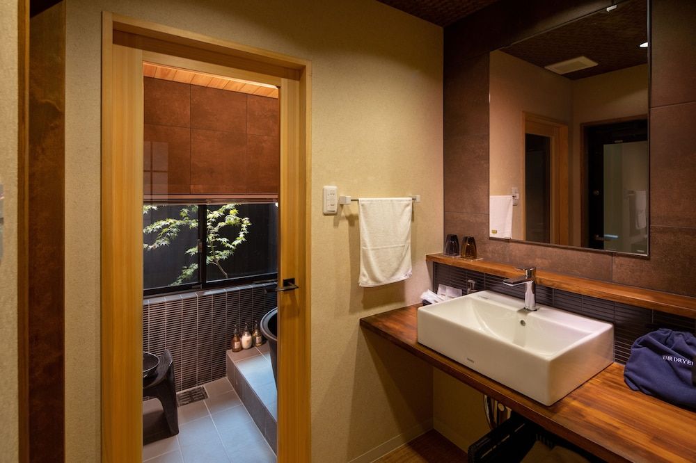 Tsumugi Horikawakichimonji Private Vacation Home 9