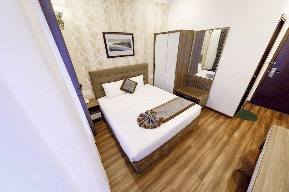 undefined Wisteria Hotel 2