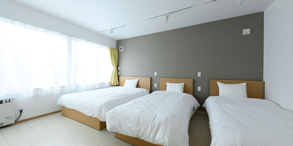 undefined Sakura 93 2