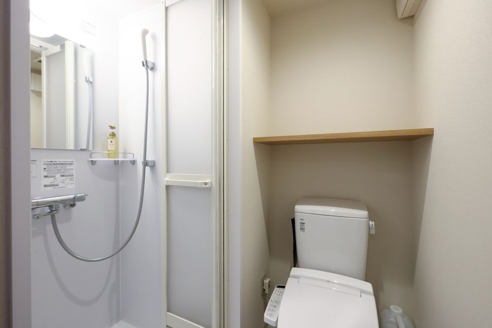 Residential Single Room, No Smoking