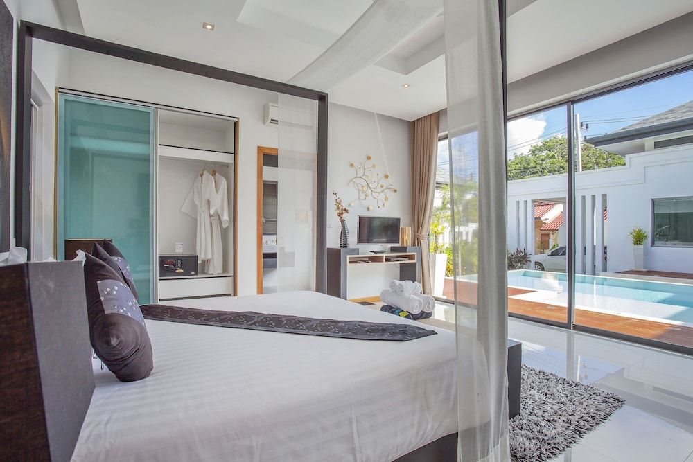 undefined Luxury Stay in Baannaraya Mandala Villa 4