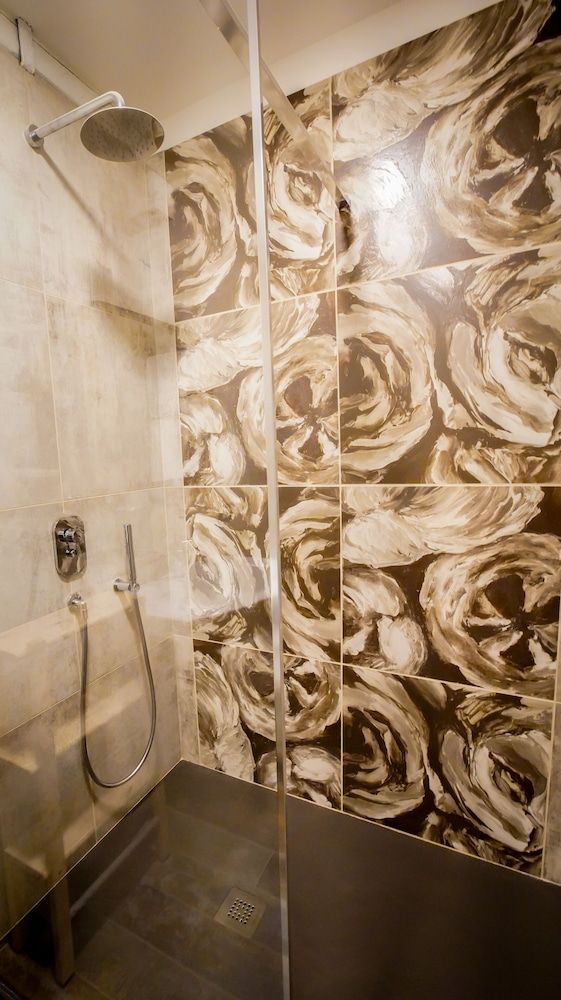 Rosso Cortese Comfort Suite, Ensuite (Suite Junior) 14